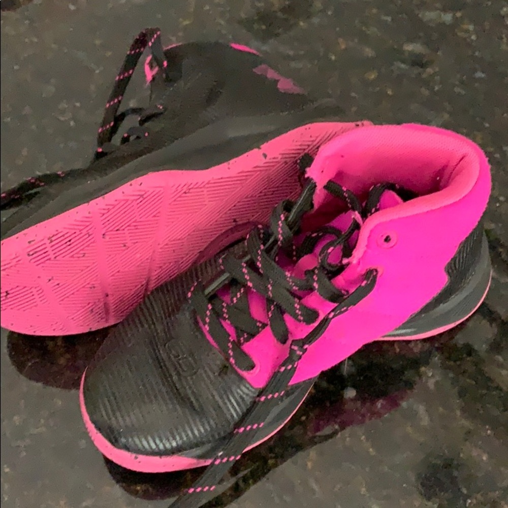Under Armour girls high tops